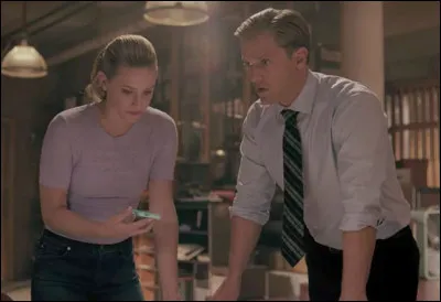 Qui est Charles par rapport à Betty ?