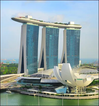 Comment appelle-t-on les habitants de Singapour ?