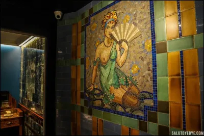 Ça passe ! Quelle proposition ne correspond pas à une maison de passe ?