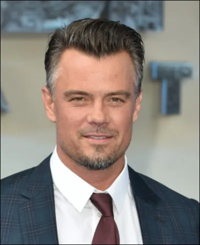 Cet acteur joue dans...