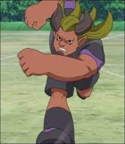 De quel élément est ce joueur (Morris Moore) ?