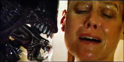 Dans ''Alien3'', pourquoi l'Alien ne tue-t-il pas Ellen Ripley ?