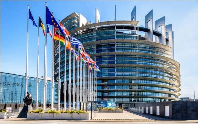 Où se trouve le siège du Parlement européen ?