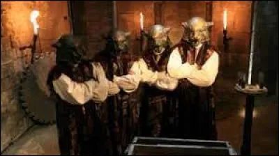 Combien de candidats affrontent le Conseil ?