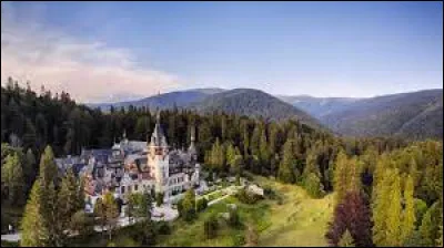 Que faut-il ajouter à "rou" pour obtenir le nom d'un pays dont la capitale est Bucarest ?