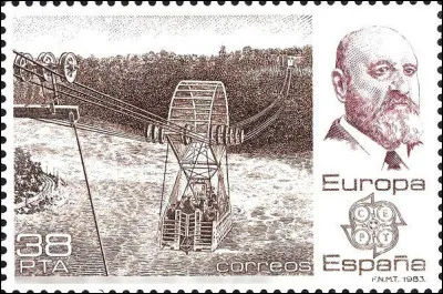Espagne > Leonardo Torres Quevedo (1852-1936) a inventé le 1er automate qui joue aux échecs. Certes, cela est peut-être beaucoup moins utile que ce qui suit : (Choisissez !)