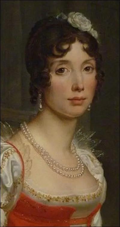 Comment s'appellent les filles de Julie Clary ?