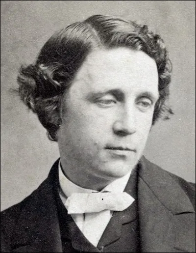 Dans quel domaine Charles Dodgson s'est-il illustré ?