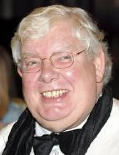 On le reconnaît même sans le maquillage... Qui est-ce ?