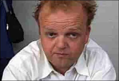 Sûrement l'un des personnages les moins aimés du film... 
(ce n'est pas un acteur mais un doubleur de son rôle)