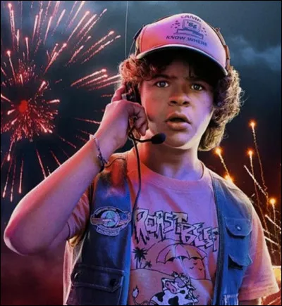 Qui meurt dans les bras de Dustin dans le monde à l'envers ?