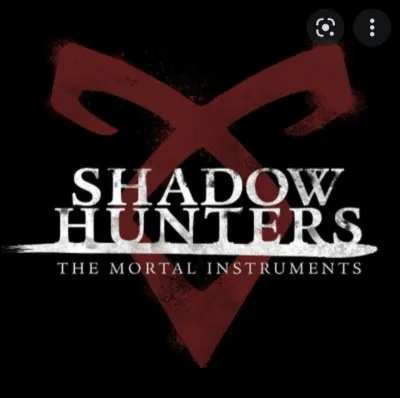 De qui Simon est-il amoureux ?