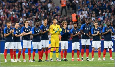 Quel est actuellement (2022) le surnom de l'équipe de France de football ?