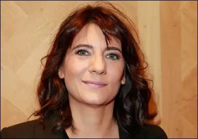 Qui est cette animatrice qui a présenté l'émission ''L'Équipe d'Estelle'' de 2017 à2021)