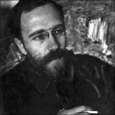 Lev Borissovitch Rosenfeld est un révolutionnaire bolchévik : 
sous quel nom est-il plus connu ?