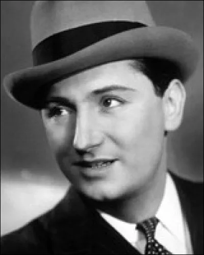 Vous connaissez cet acteur, c'est Pierre-Albert Espinasse : sous quel nom est-il plus connu ?