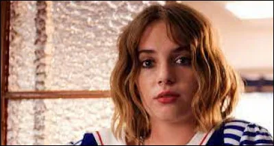 Robin est amoureuse de Steve.