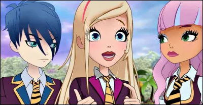 De quel personnage de conte Rose est-elle la petite-fille dans "Regal Academy" ?