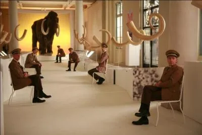 Un guide perd son calme face  un groupe de touristes amricaines incapables de prononcer le nom du peintre ?