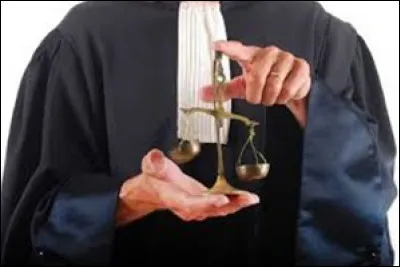 Enfin, tu as des droits en garde à vue. Lequel prends-tu ?