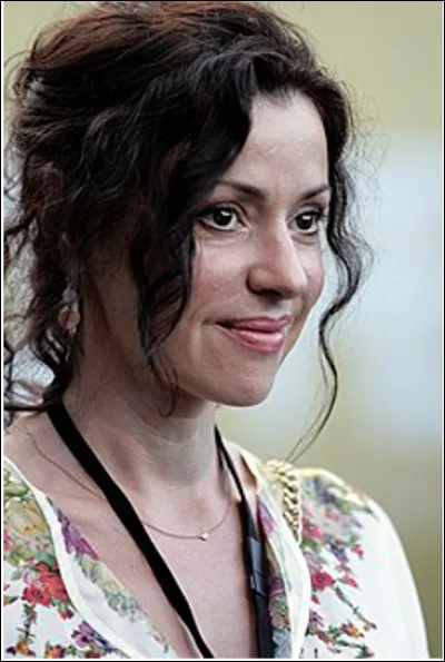 Qui est cette Tina, chanteuse australienne d'origine sicilienne ?