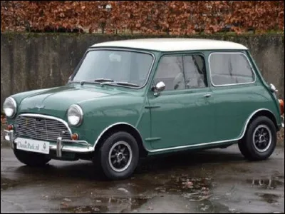 À l'origine la marque automobile ''Mini'' est une marque de quelle nationalité ?