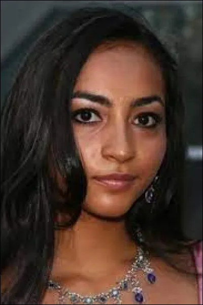 Quel est le nom de cette actrice ?