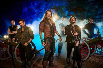 Complétez : 
"Nuzhny Parizhu denʹgi, se lya..."