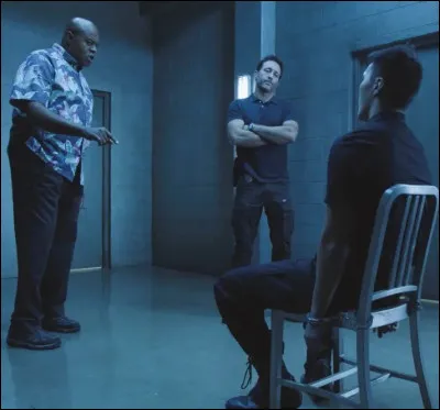 Pour interroger une personne, les "OPJ" disposent de deux salles comme celle-ci. Dans quelle série est-elle présente ?