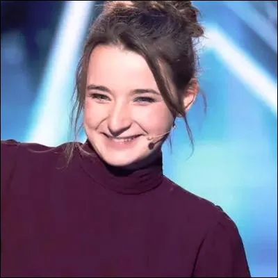 Quelle est la profession artistique du Cas Pucine ?