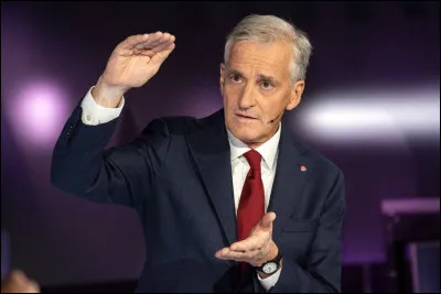 Politique : Parmi ces organisations, à laquelle la Norvège n'adhère-t-elle pas ?