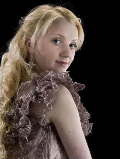 Imagine que tu passes une audition pour jouer dans le film ''Harry Potter''. Tu voulais être le personnage principal. À la place, on t'offre de jouer le rôle de Luna Lovegood, comment réagis-tu ?