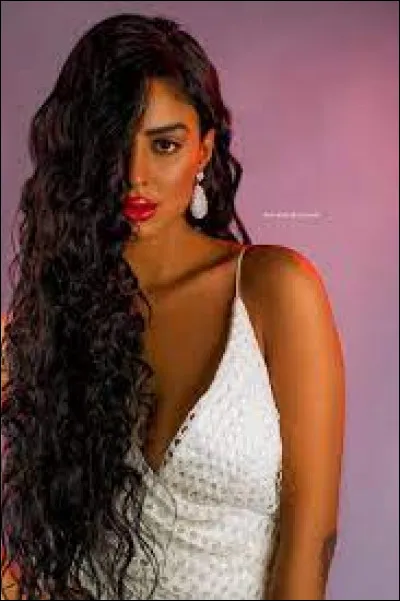 Quel est le nom de cette actrice ?