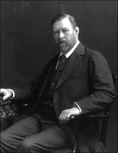 Arts : Quel personnage mythique a créé l'écrivain irlandais Bram Stoker ?