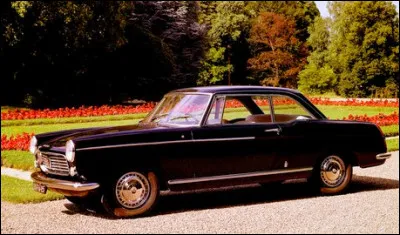 Ce coupé fabriqué en Italie à Milan restera assez peu diffusé. Quel est ce modèle ?