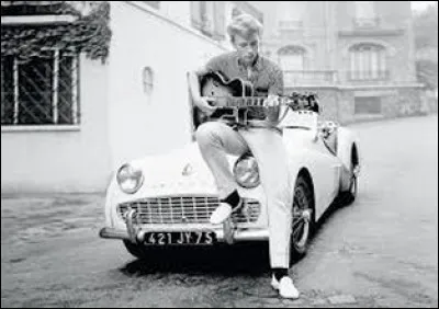 Quelle est cette auto anglaise préférée de la star du rock ?