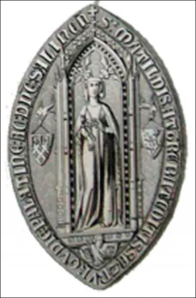 Comment s'appelaient les deux filles de Mahaut d'Artois qui sont devenues reines de France ?