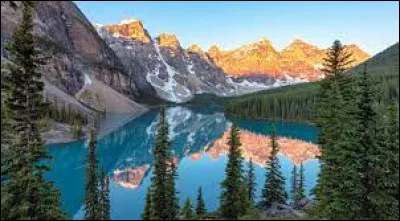 Tu pars nager au lac et tu trouves que l'eau est très froide, que fais-tu ?