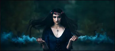 Quel animal est associé aux sorcières et au diable au Moyen Âge ?