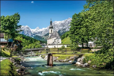 Géo : Quelle est la capitale de l'État du Tyrol ?