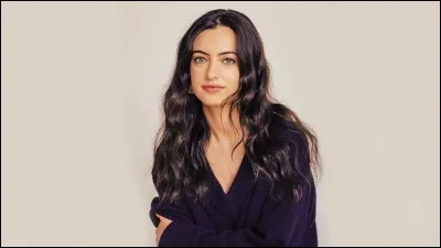 Comment s'appelle l'actrice ?