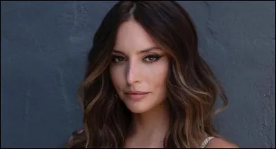 Comment s'appelle l'actrice ?