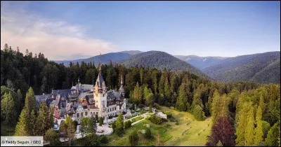 Géo : Quelle chaîne de montagne traverse la Roumanie ?