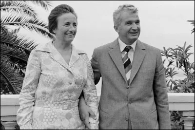 Histoire : Comment s'appelle ce couple qui a régné sur la Roumanie de 1967 à 1989 et qui a été exécuté le jour de Noël de 1989 ?