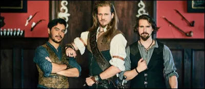 Complétez : 
"Im grünen dort beim alten..."