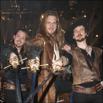 Complétez : 
"Einer für alle und alle für..."