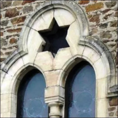 Sous quel autre nom est aussi connue la f&ecirc;te juive d�Hanoucca ?