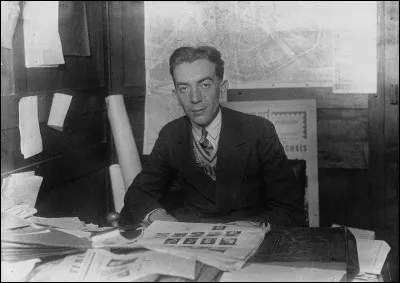 Qui portait une escarboucle sur le front ?