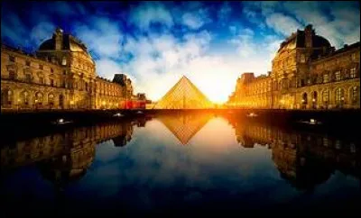 Tu as __ement raison.