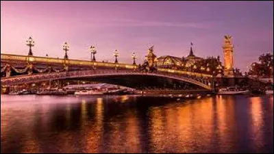 Tu peux tout __monter.